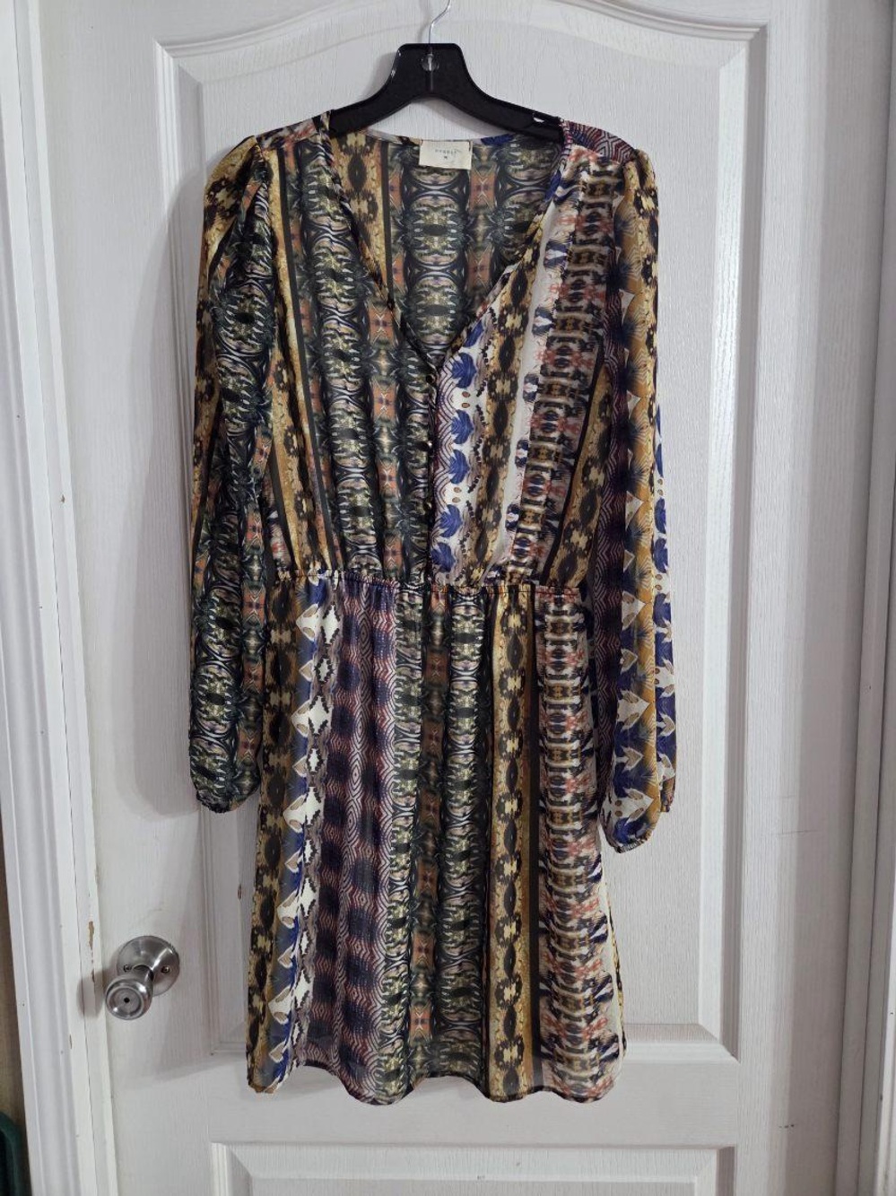 Everly Women’s Boho Dress Tribal Aztec Print Sz L. JY-89